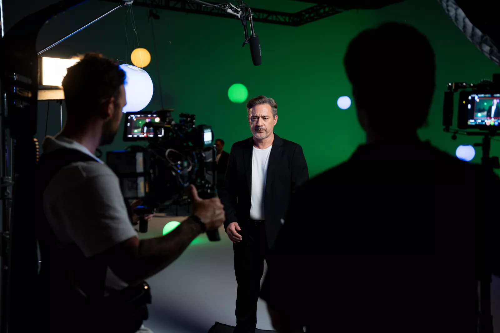 Behind the scenes filming in the studio for the Xrecruiter Campaign
